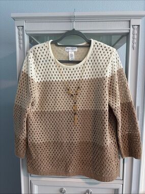Alfred Dunner Open Weave Crewneck Sweater in Cream and Tan Ombre